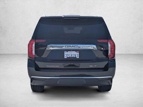 Used 2021 GMC Yukon XL SLT w/ SLT Luxury Plus Package image 6