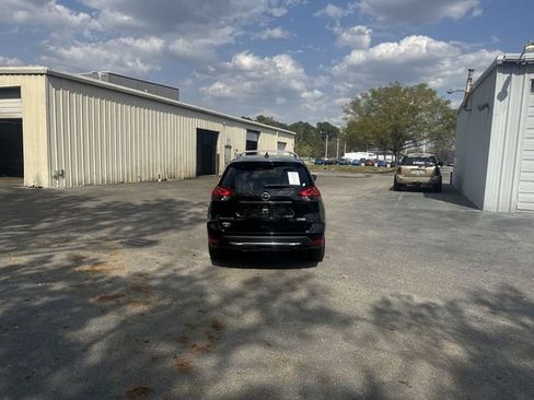 Used 2020 Nissan Rogue S w/ Special Edition Package image 6