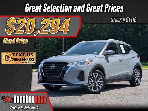 Used 2024 Nissan Kicks SV FWD image 1