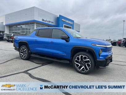 New 2025 Chevrolet Silverado EV RST