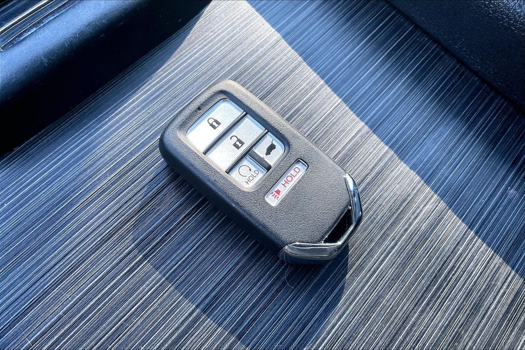 Certified 2022 Honda Pilot Sport image 34