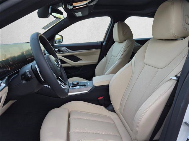 New 2026 BMW 430i xDrive w/ M Sport Package AWD/4WD image 4