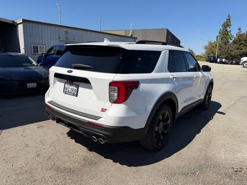 Used 2023 Ford Explorer ST w/ Equipment Group 401A AWD/4WD image 5
