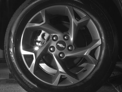 Used 2025 Chevrolet Trax LT w/ LT Convenience Package image 42