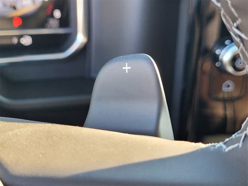 New 2025 GMC Sierra 1500 Denali w/ Technology Package image 21