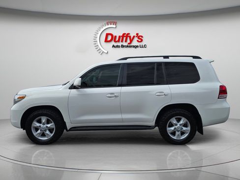 Used 2009 Toyota Land Cruiser AWD/4WD image 20