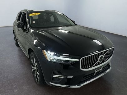 Used 2023 Volvo XC60 B5 Plus w/ Climate Package