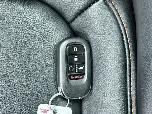 Used 2023 Honda Pilot TrailSport image 33