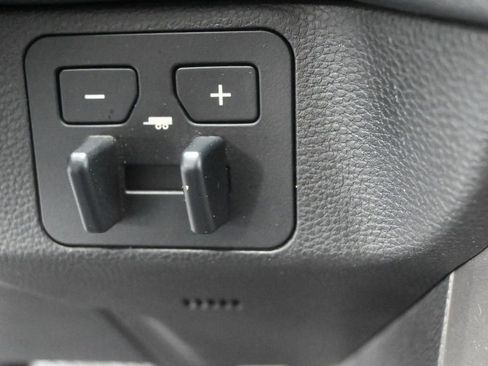 Used 2023 Toyota Tundra Limited AWD/4WD image 23