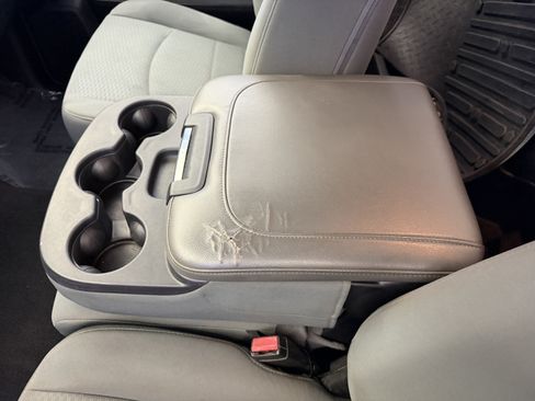 Used 2013 RAM 1500 Express RWD image 20