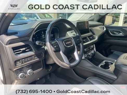 Used 2023 GMC Yukon SLT AWD/4WD image 19