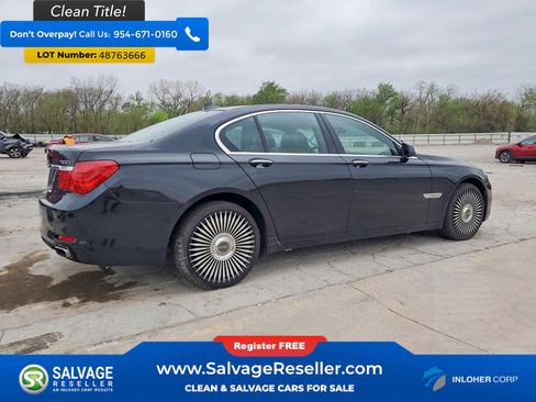 Used 2012 BMW 750i image 4