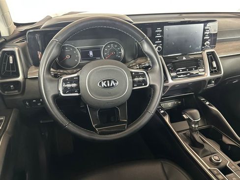 Used 2021 Kia Sorento EX FWD image 23