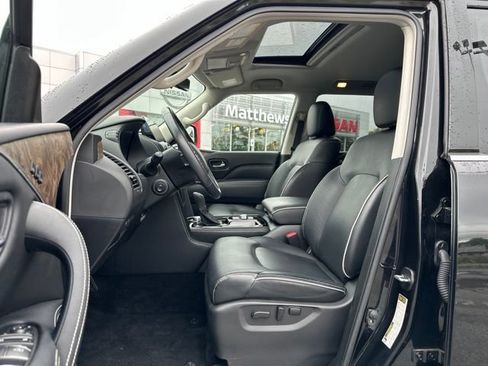Used 2024 INFINITI QX80 Premium Select w/ Cargo Package AWD/4WD image 12