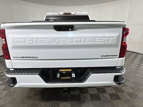 Used 2022 Chevrolet Silverado 1500 Custom AWD/4WD image 4
