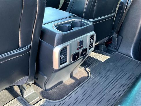 Used 2020 Ford F150 Lariat w/ Equipment Group 502A Luxury AWD/4WD image 33