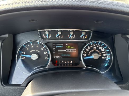 Used 2012 Ford F150 Lariat w/ Lariat Chrome Pkg image 20