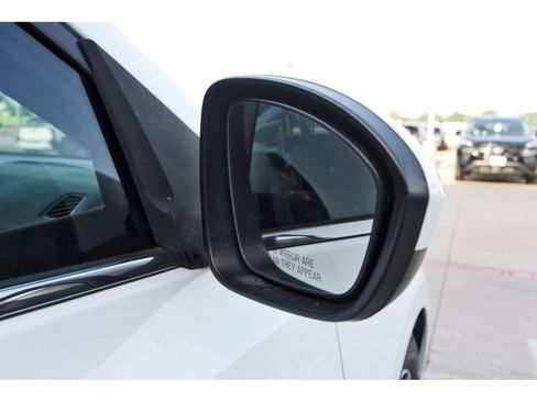 Used 2022 Nissan Sentra SV w/ All-Weather Package FWD image 10