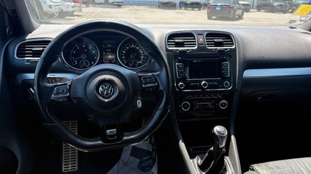 Used 2013 Volkswagen Golf R 4-Door AWD/4WD image 15