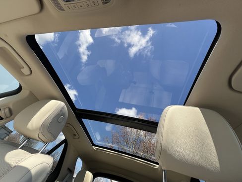 Used 2025 Mercedes-Benz GLE 350 350 image 28