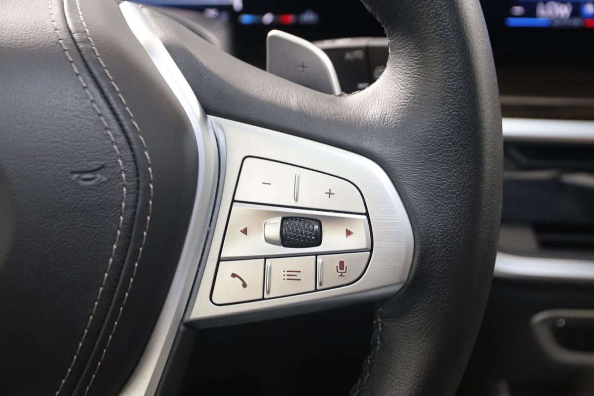 Used 2024 BMW X7 xDrive40i AWD/4WD image 43