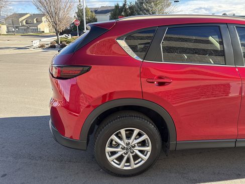 Used 2023 MAZDA CX-5 AWD 2.5 S w/ Preferred Package image 6