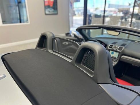 Used 2015 Porsche Boxster S image 33