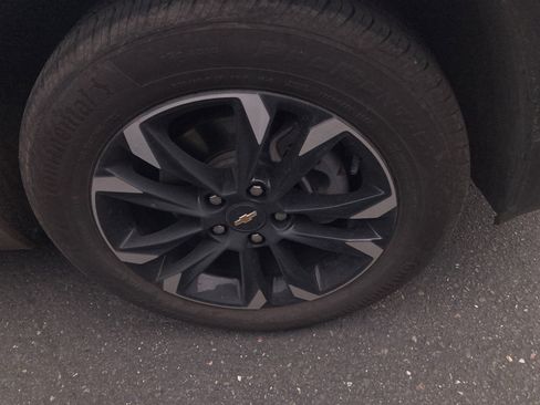 Used 2023 Chevrolet TrailBlazer LT w/ Convenience Package image 4