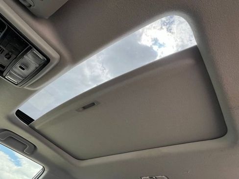 Used 2023 Toyota 4Runner SR5 Premium w/ Moonroof Package RWD image 45