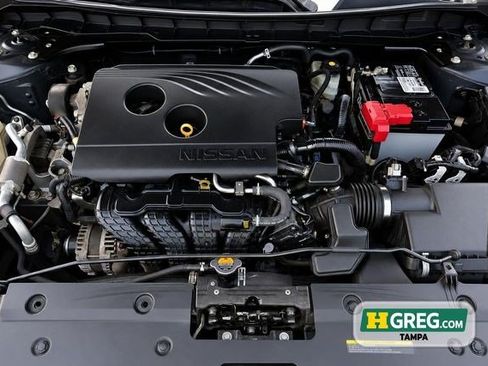 Used 2019 Nissan Altima 2.5 SV FWD image 18
