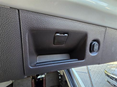 Used 2015 Chevrolet Tahoe LTZ image 16