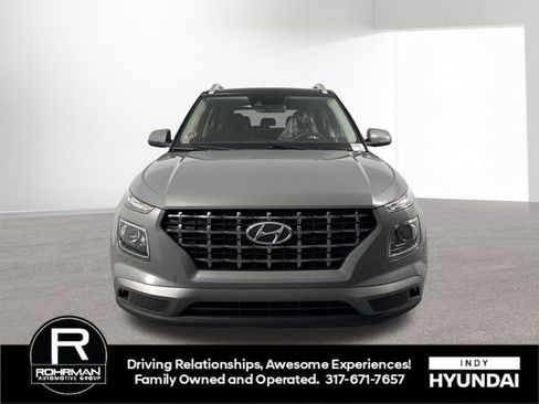 Used 2020 Hyundai Venue SEL image 8