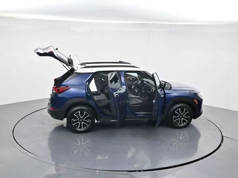 Used 2023 Chevrolet TrailBlazer ACTIV w/ Convenience Package image 42