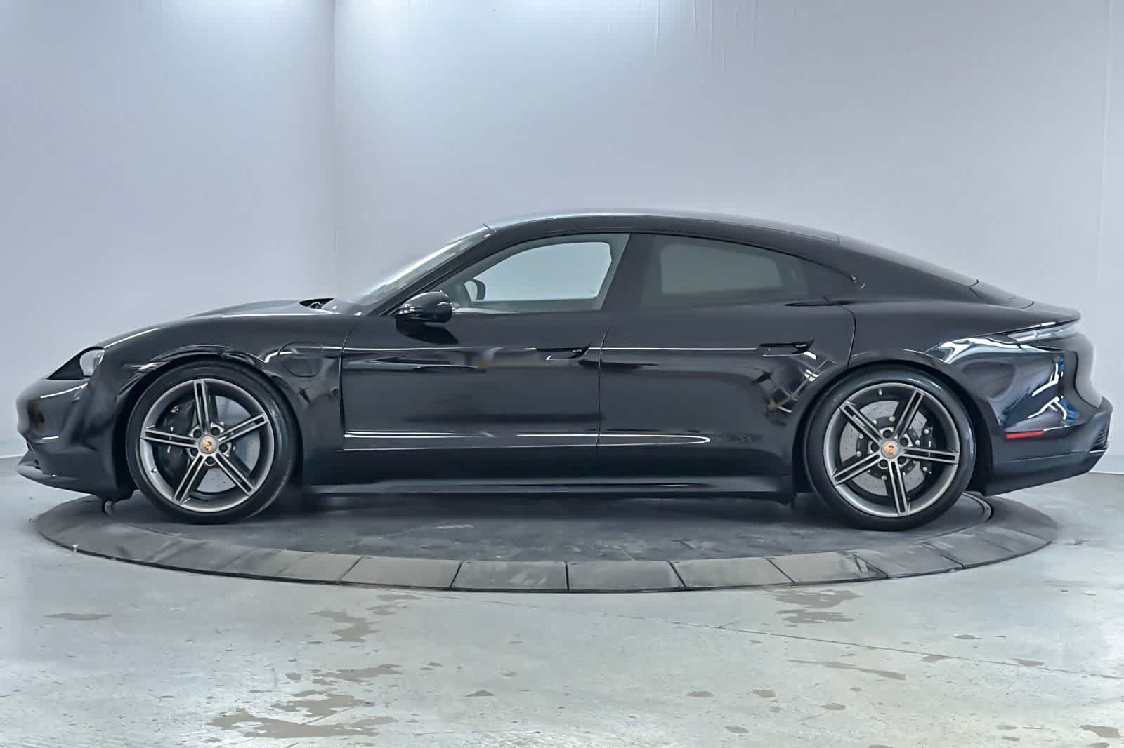 Used 2020 Porsche Taycan Turbo AWD/4WD image 5