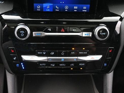 Used 2022 Ford Explorer ST AWD/4WD image 25