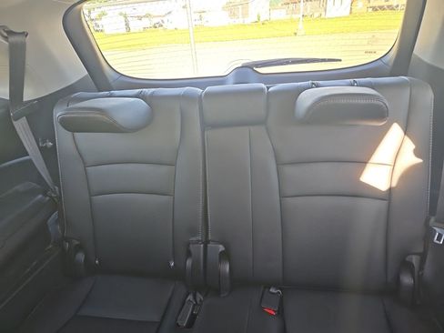 Used 2021 Honda Pilot EX-L image 6