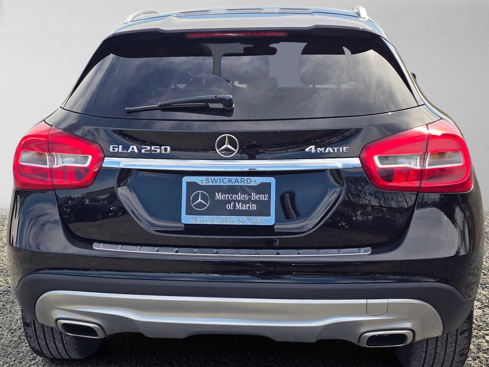Used 2016 Mercedes-Benz GLA 250 4MATIC image 4