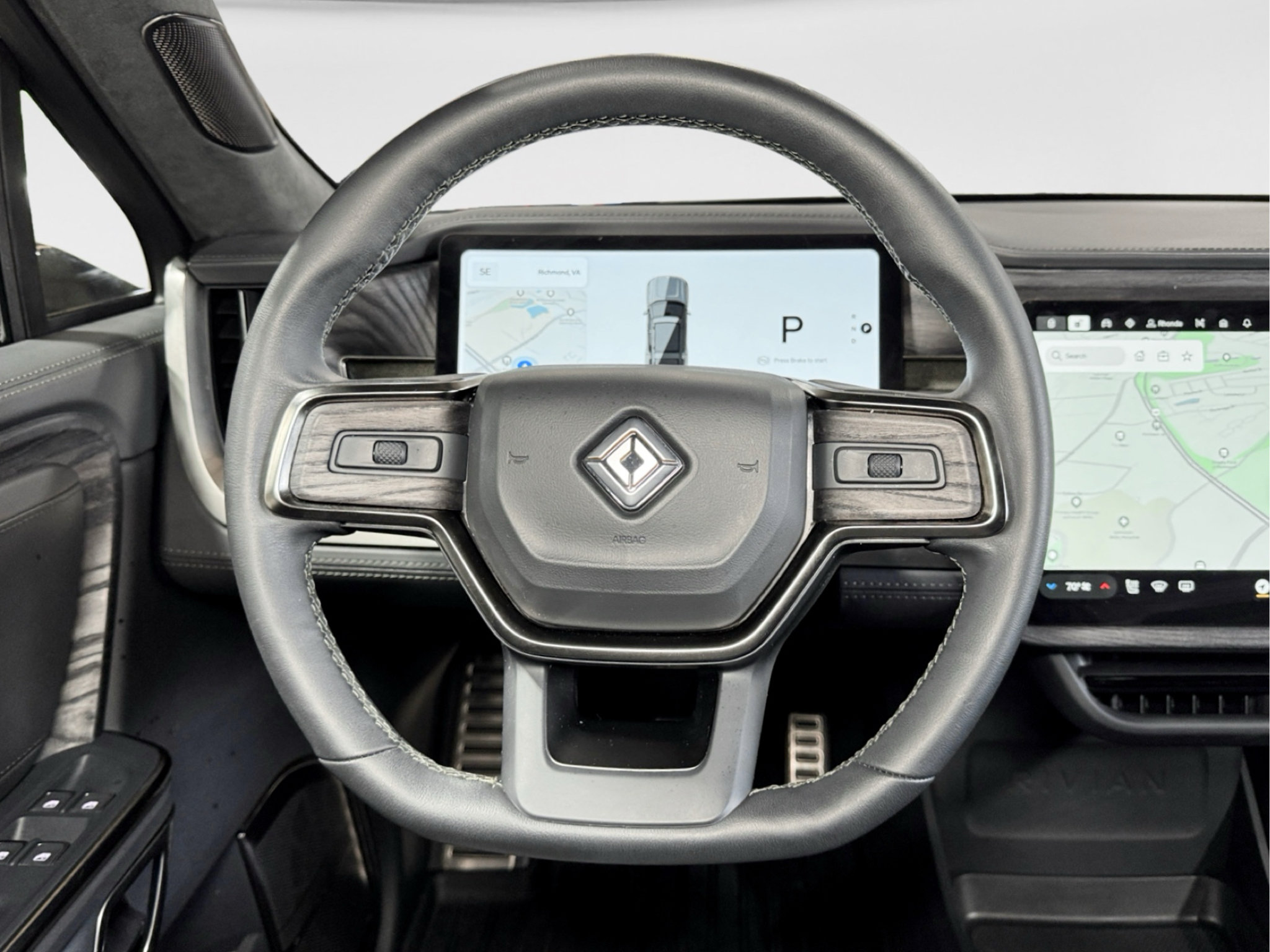 Used 2022 Rivian R1S Launch Edition Quad AWD/4WD image 9