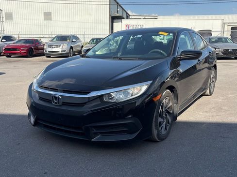 Used 2018 Honda Civic EX image 7