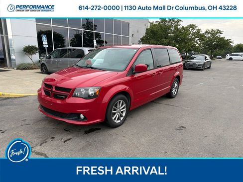 Used 2014 Dodge Grand Caravan R/T w/ Driver Convenience Group FWD image 8