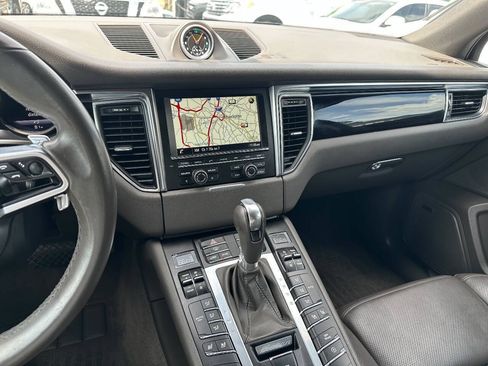 Used 2016 Porsche Macan S AWD/4WD image 11