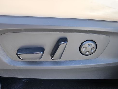 Used 2023 INFINITI QX60 Luxe w/ Cargo Package image 33