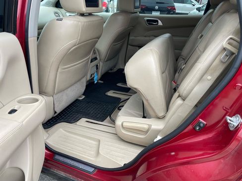 Used 2014 Nissan Pathfinder Platinum w/ Platinum Premium Package image 19