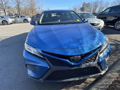 Used 2019 Toyota Camry SE image 7