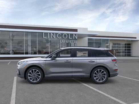 New 2026 Lincoln Corsair Grand Touring image 3
