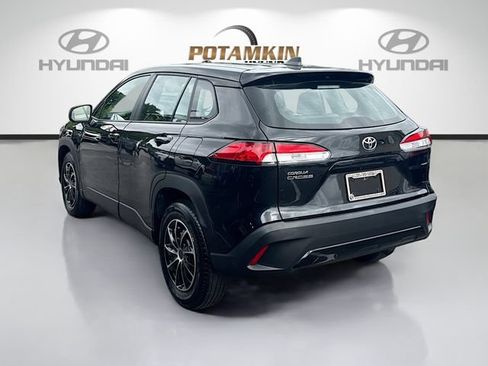 Used 2022 Toyota Corolla Cross L FWD image 7