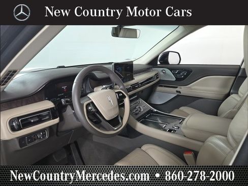 Used 2022 Lincoln Aviator Reserve w/ Equipment Group 201A image 14