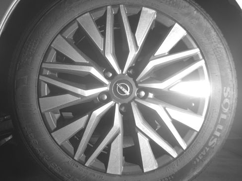 Used 2025 Nissan Altima 2.5 SV image 14