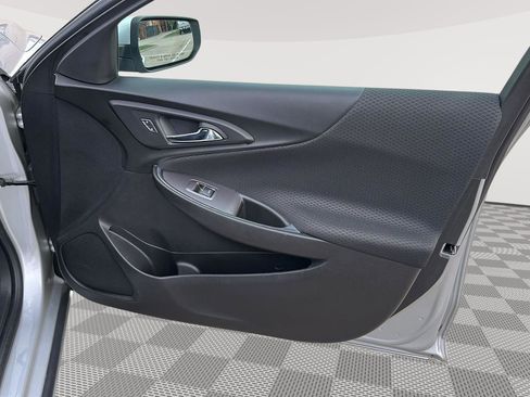 Used 2019 Chevrolet Malibu LT FWD image 21