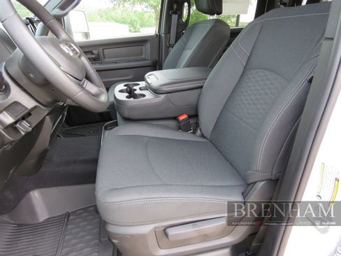 Used 2026 RAM 3500 Tradesman AWD/4WD image 12